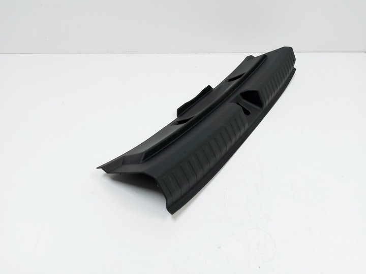 фото №8, Audi a3 8y sportback защита na pas задний 21r.