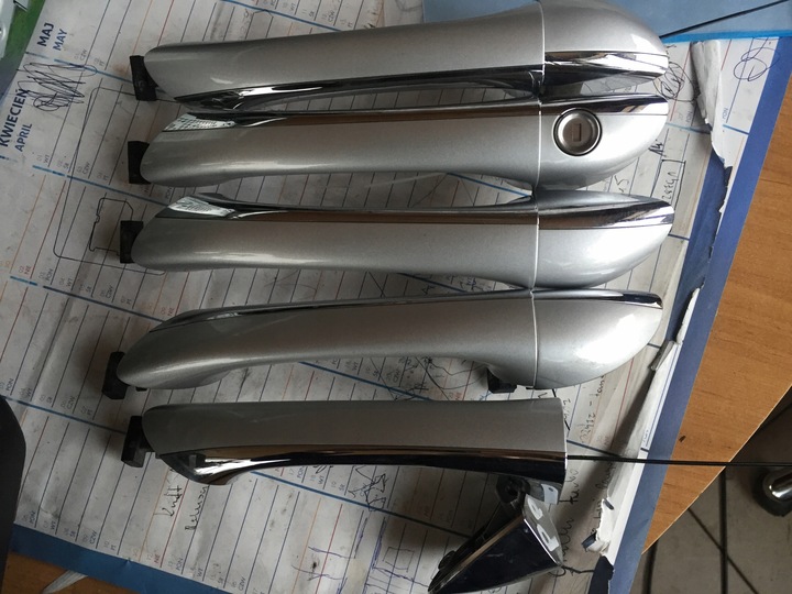 фото №1, Mercedes a клас w169 ручка двері хром перед