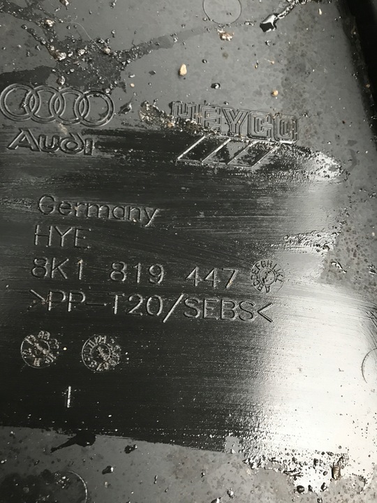 фото №8, Панель під лобовим склом audi a4 b8 a5 8k1819447b європа