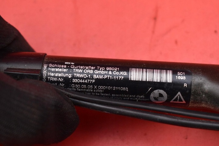 фото №6, Натяжитель застёжка ремня правый перед 33044477f bmw e90 e91 04-10