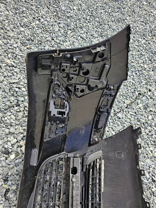 фото №11, Бампер перед переднє peugeot 5008 i 09- # 2368