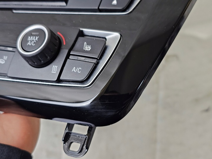 фото №8, Переключатель панель воздуховод кондиционера радио климат bmw f20 f21 9363546 led