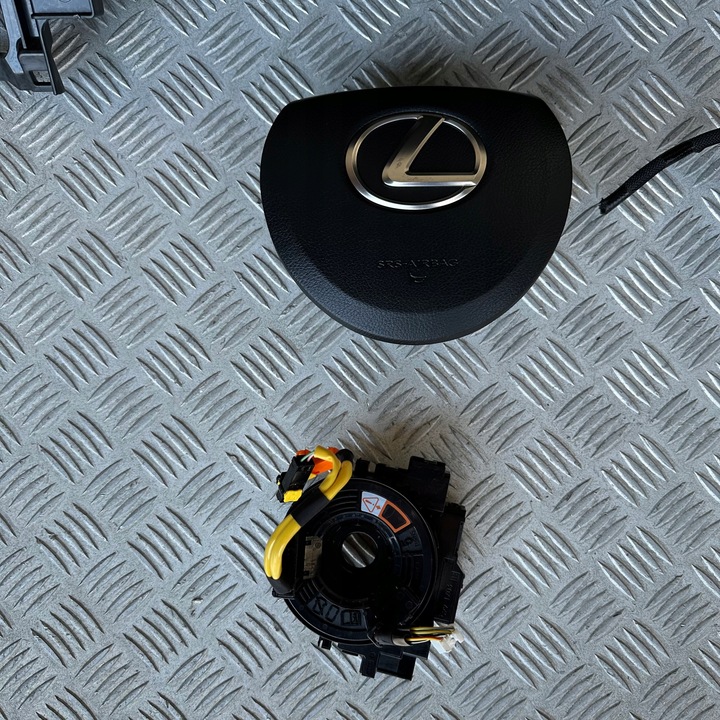 фото №5, Панель комплектна подушка безпеки консоль ремені капот lexus nx nx300 2019 рік