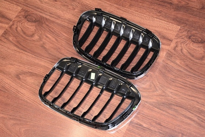 фото №15, Решётка решётка решётки радиатора bmw x1 f48 sport line czarna16