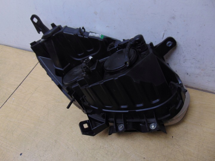 фото №12, Лампа левая перед fiat doblo ii 51810672 европа