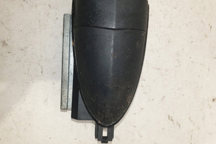 фото №8, Ручка правых боковых дверь ford focus sedan dfw pa6gf15 1999