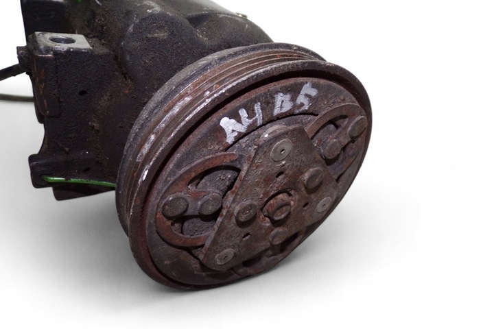 фото №6, Компрессор кондиционера audi a4 8d2, b5 8d0260805d 1.8l бензин 92kw 1999