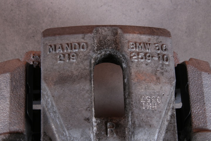 фото №9, Mini f55 f56 f57 суппорт тормозной правый зад задний 6860558 36/259/10 1196 km