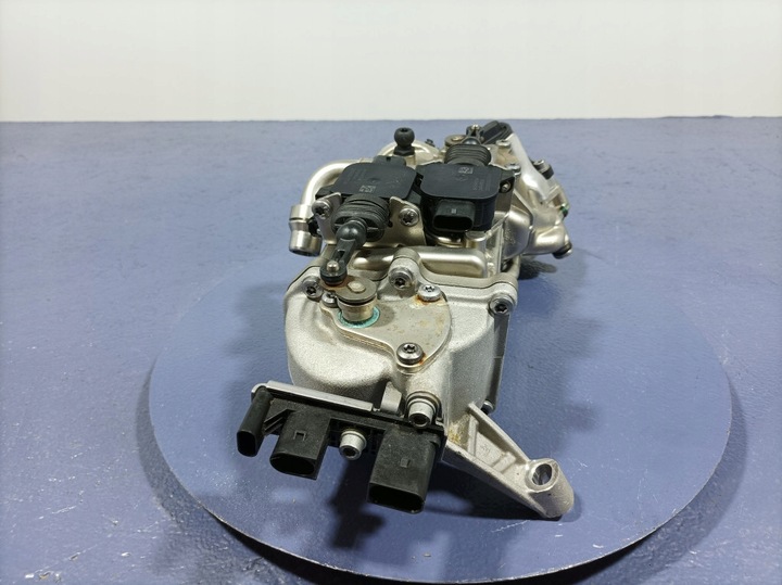 фото №9, Bmw 7 g11 g12 lci 3.0 d b57d30b 286 km радіаторів вихлопних газів клапан egr 8598309