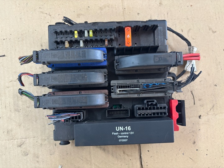 фото №1, Opel vectra c signum коробка bis запобіжників модуль 13125485