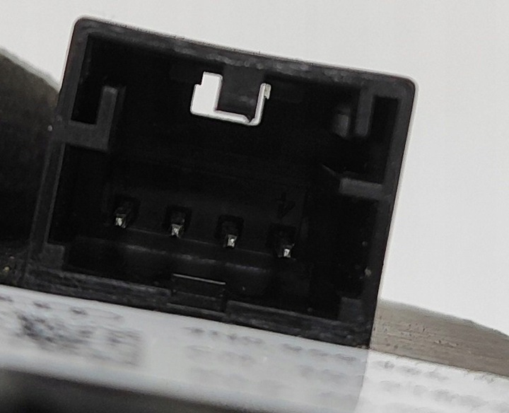 фото №8, Audi q8 2021 кнопка регулювання дзеркал бокових