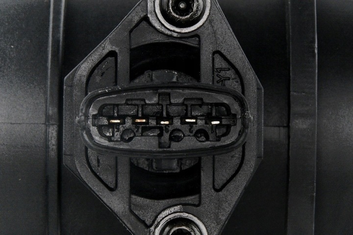 фото №12, Расходомер volvo s60 silnik:b5204t5 silnik:d5244t2