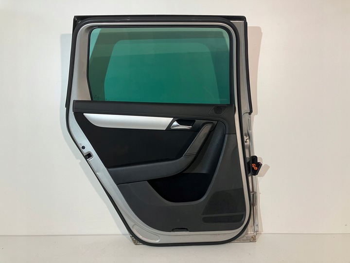 фото №8, Дверь левый левая зад задние lb7w passat b7 универсал