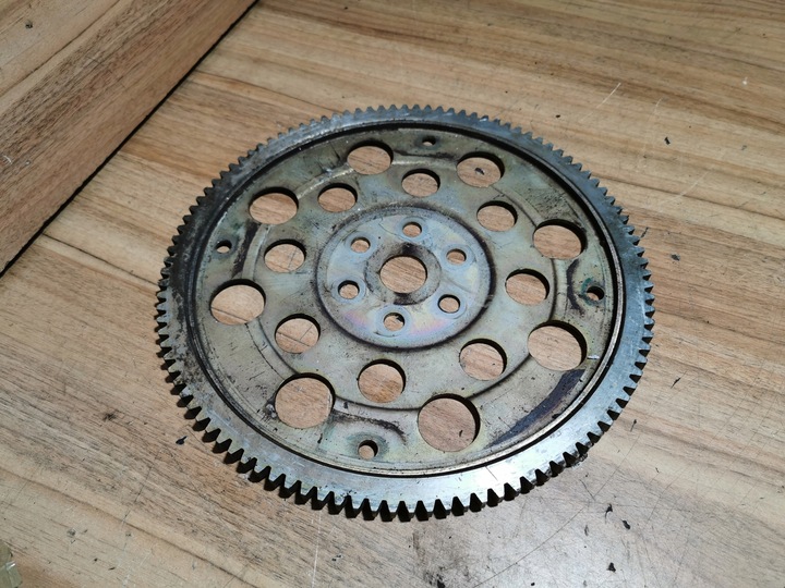 фото №1, Колесо маховики micra k11 1.0 автомат