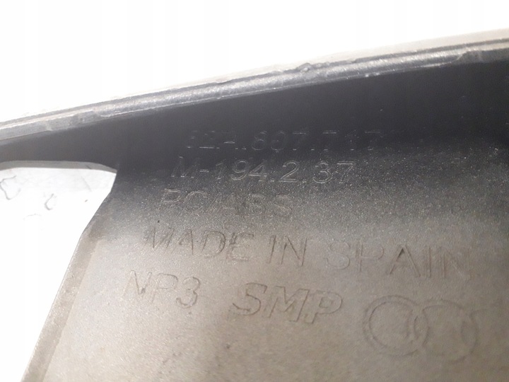 фото №8, Audi a1 2 ii s-line 18- планка решётки бампера левый перед 82a807717