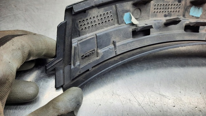 фото №10, Планка накладка бампера расширение крыльев зад правые volvo s60 ii cc