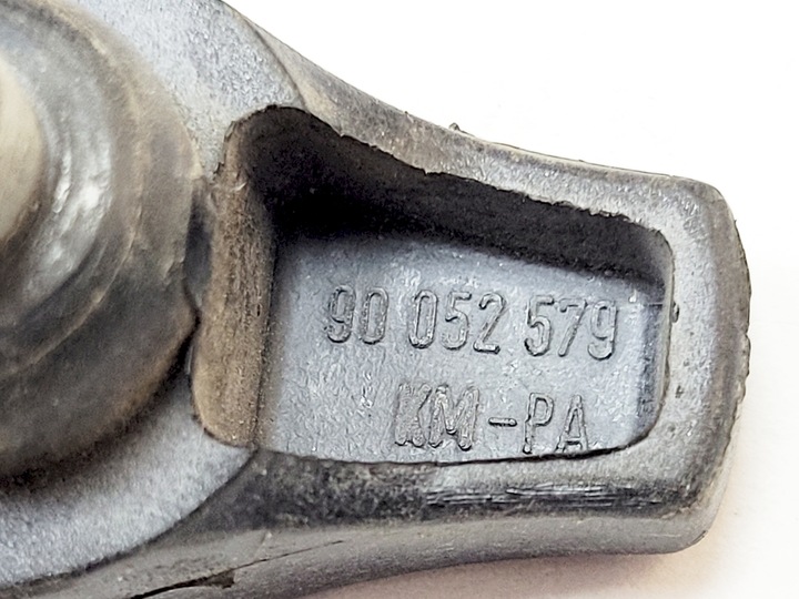 фото №10, Гвинт кріплення важіль перемикання передач gm opel vectra b corsa b astra f kadett e 90052579