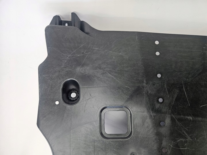 фото №11, Toyota corolla e21 sedan 2018 - защита нижняя шасси зад левый 57628-02170