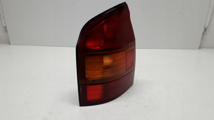 фото №9, Mazda 323p 323 p 94-98 фара ліва задня комплектна