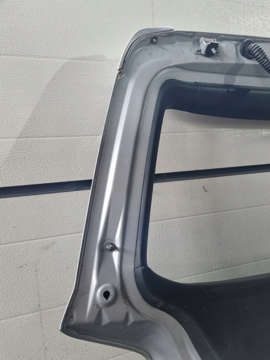 фото №12, Кришка багажника mitsubishi outlander i 2.0 4g63 03-06r