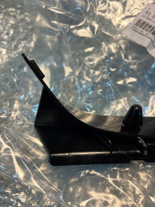 фото №6, Bmw x5 e53 ползун бампера левый oem 51117116667