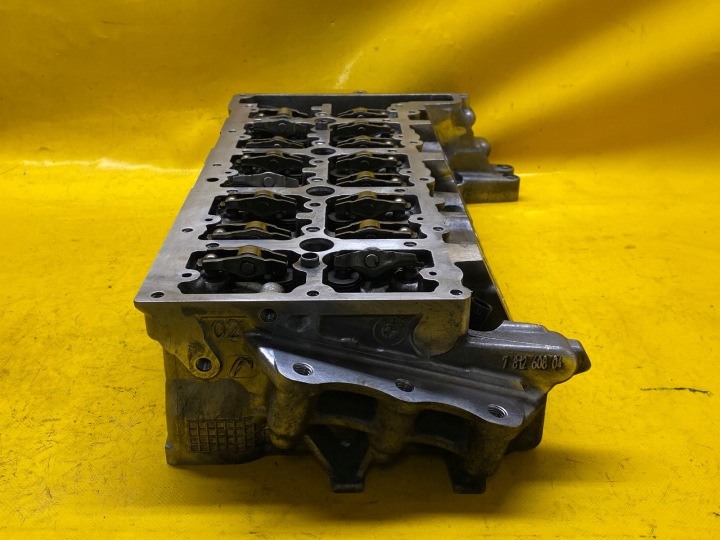 фото №7, Головка двигуна 781260804 78126060400 avensis t29 mini bmw 2.0 d n47c20a