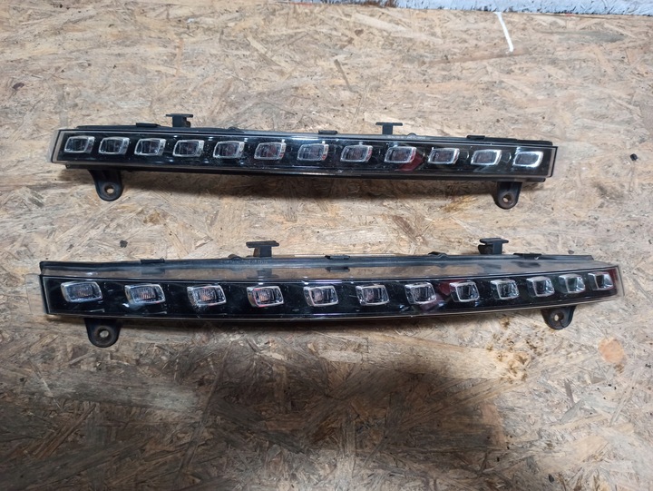 фото №1, Led w бампер перед левый правые q7 4l0953042f 4l0953041f