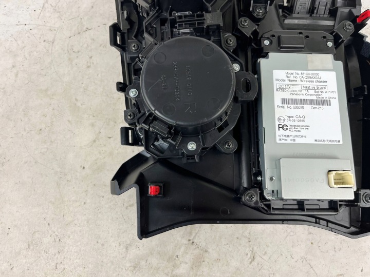фото №11, Тримач na чашка w консолі середньої toyota mirai ii 5880562040
