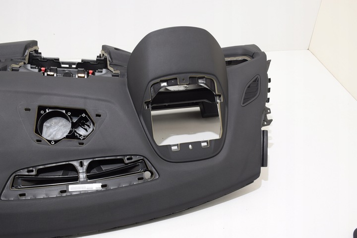 фото №10, Bmw 2 f45 f46 панель раздаточная консоль оригинал sensatec hud hifi м-пакет