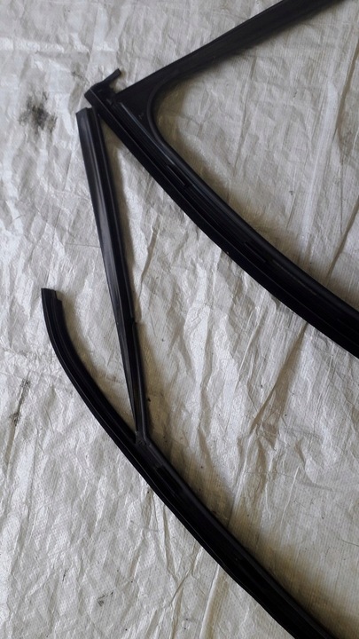 фото №9, Vw passat b6 прокладка двері перед зад рамка двері