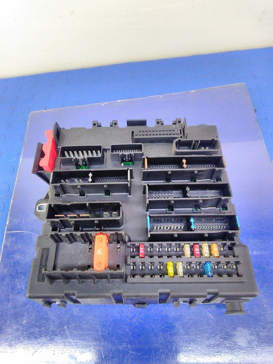 фото №5, Opel vectra c 1.8b модуль коробка bsi 13112911