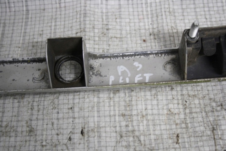 фото №4, Audi a3 8l накладка крышки багажника передний рестайлинг