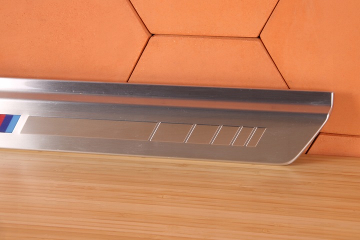 фото №7, Bmw 7 g70 м-пакет планка накладка порогова праві перед підсвічувана 9870754