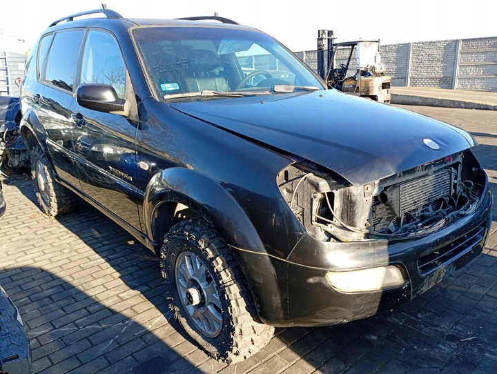 фото №10, Ssangyong rexton 1 i 02-07 крыло правые переднее перед лак lam ilak