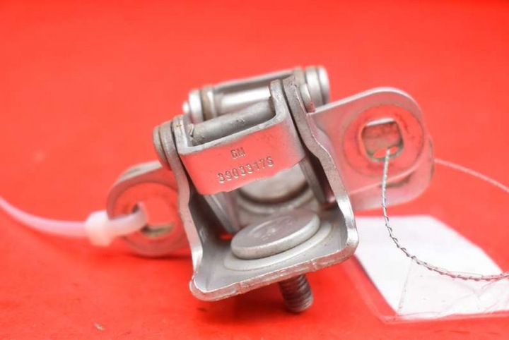 фото №6, Петля петлі кришки 39033176 opel astra 5 v k 5d hb 15-20