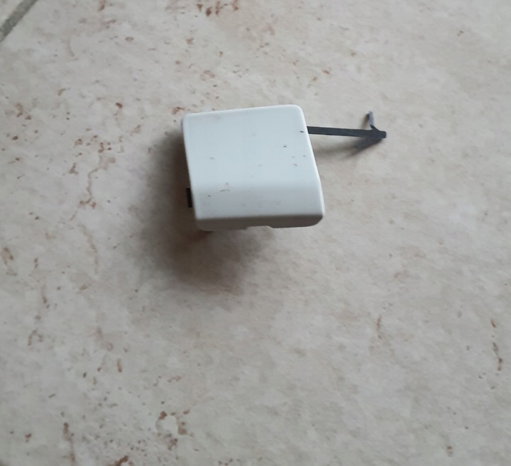 фото №1, Clio iv заглушка фаркоп бампера перед 511800853r