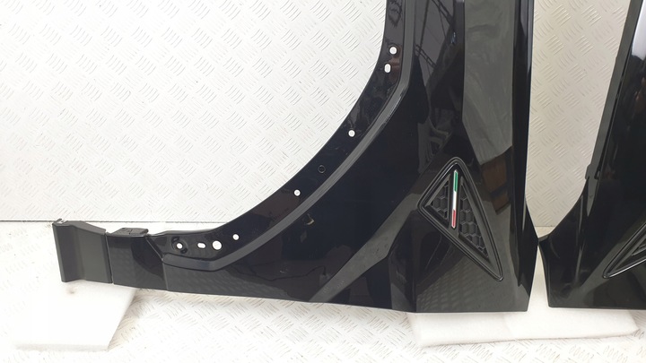 фото №9, Lamborghini urus капот крило бампер перед передній