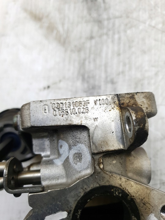 фото №6, Клапан egr audi a4 b7 2,0 tdi 03g131063