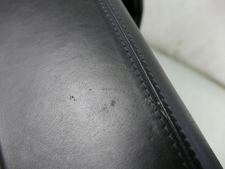 фото №15, Audi a8 d3 рестайлинг туннель средний