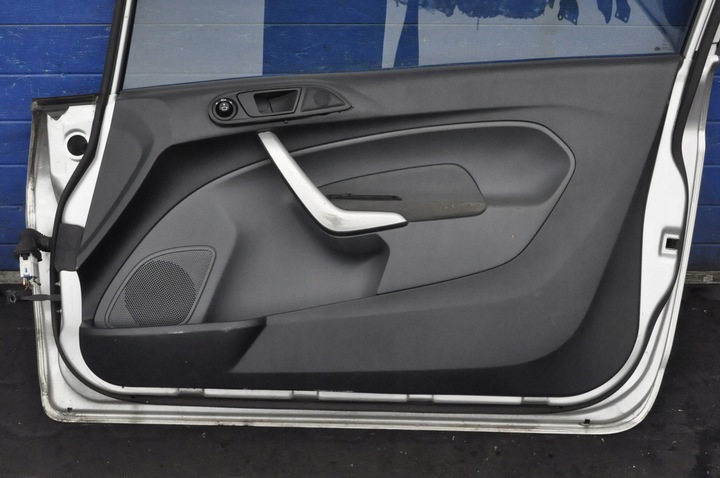 фото №12, Ford fiesta mk7 двері правий перед передні 3d