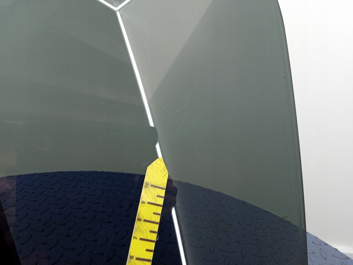 фото №3, Jeep grand cherokee wk2 стекло дверь зад левая
