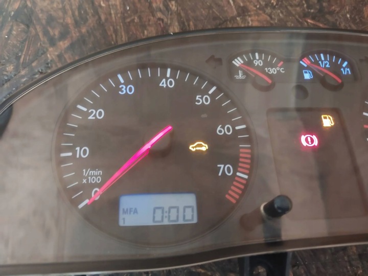 фото №9, Спідометр  панель приладів vw passat b5 1.8 3b0919930p