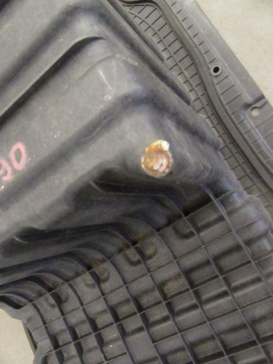 фото №9, Ниша ванна защита багажника bmw e90 e91 e92