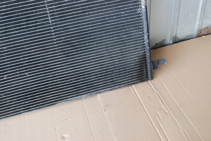 фото №5, Радиаторов кондиционера audi a8 d2 2.5 tdi