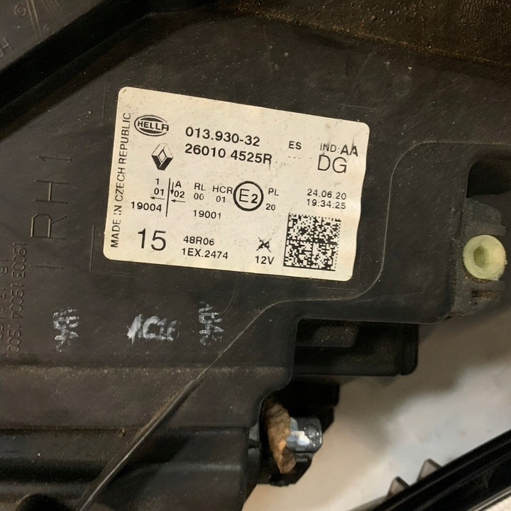 фото №12, Renault captur ii 1.6 гібрид перед бампер лампи капот крило підсилювач