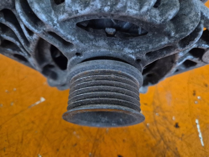 фото №4, Alfa romeo 147 04-10 1.5mt 120km 16v генератор 46782219 ar32104