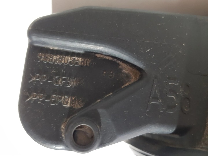 фото №13, Citroen c3 picasso 2011 задний крышки