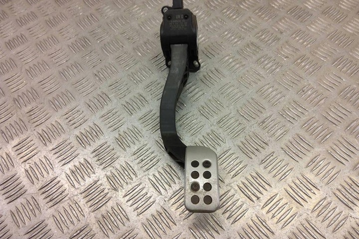 фото №7, Педаль газа peugeot rcz f00c3p2706 2.0l дизель 120kw 2012