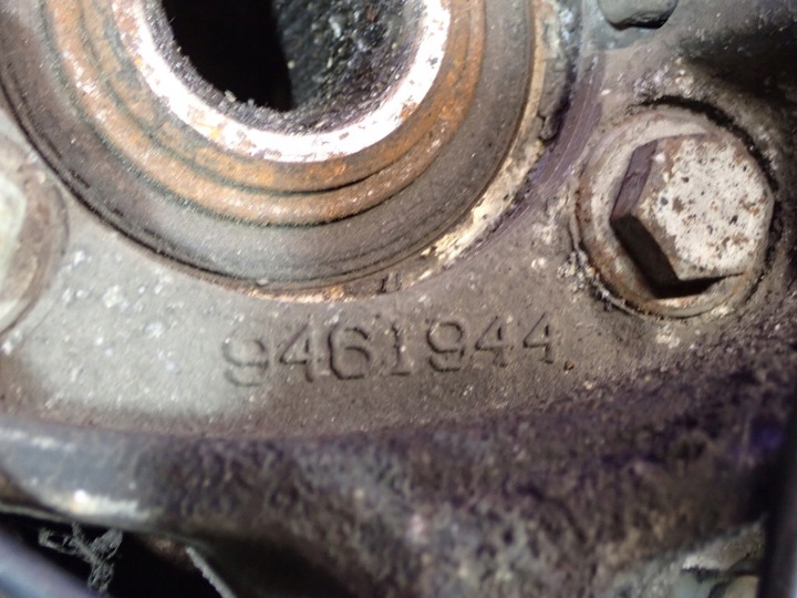 фото №6, Renault scenic ii 03-06 1.9 dci поворотна опора ступиця зад права 270mm