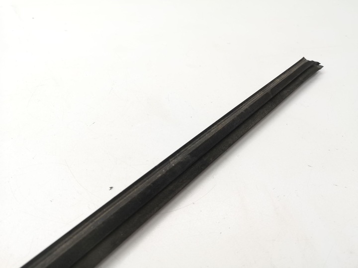 фото №7, Hyundai tucson jm 2007 права сторона планки